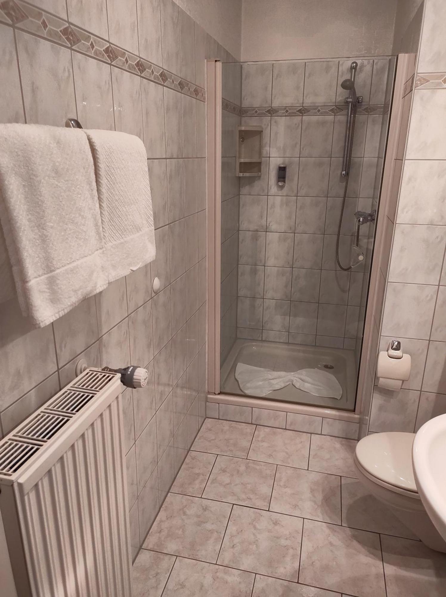 Hotel Weinhof Gross Mackenstedt Stuhr Phòng bức ảnh